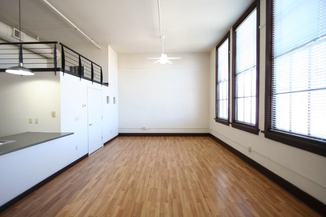 Photo - 301 Central Ave NE Ave Unit 301