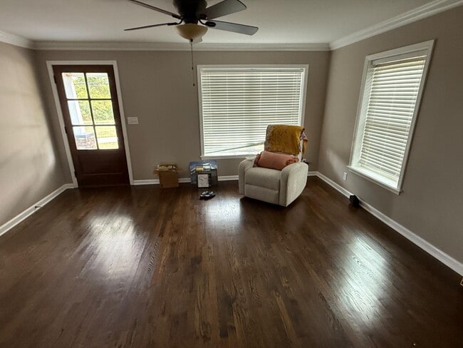 Photo - 3125 Hwy 49 E