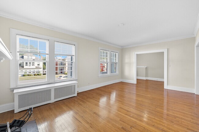 Photo - 89 Maplewood Ave Unit FL 1