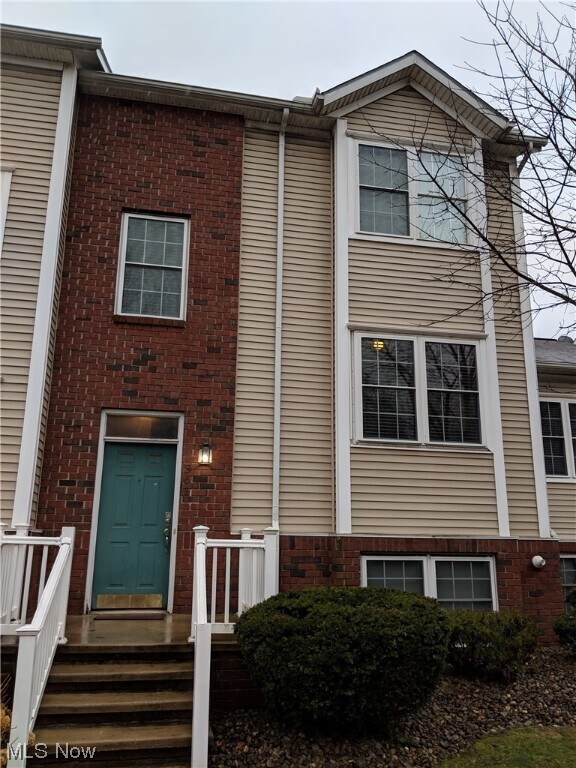 Photo - 361 N Mantua St