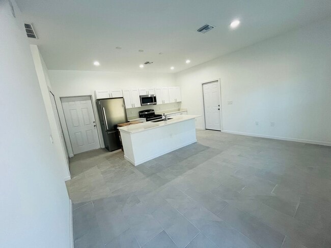 Photo - Brand New 1/1/-  Lehigh Acres