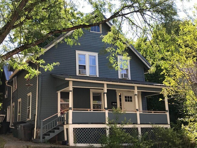 112 Hudson St Unit 1