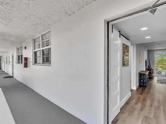 Photo - 9340 Lagoon Pl Unit 303