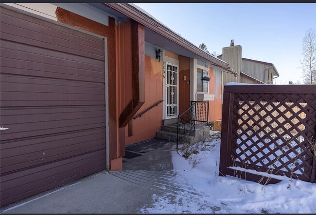 Photo - 620 Straight Creek Dr