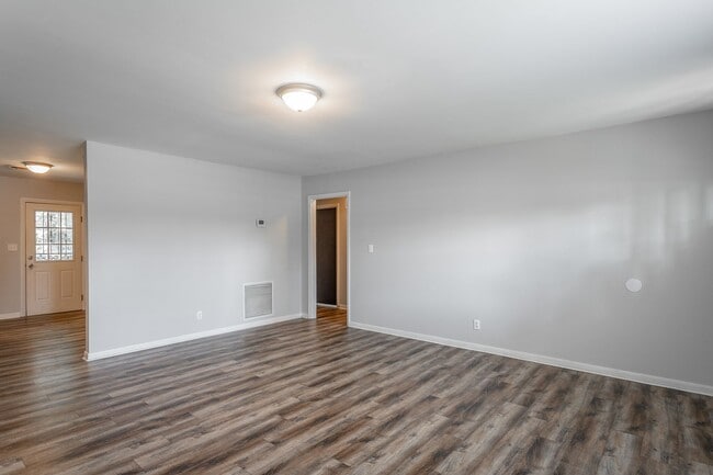 Photo - 4711 Murray Lake Ln Unit B