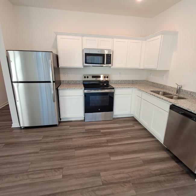 Photo - 1108 Tofino Dr