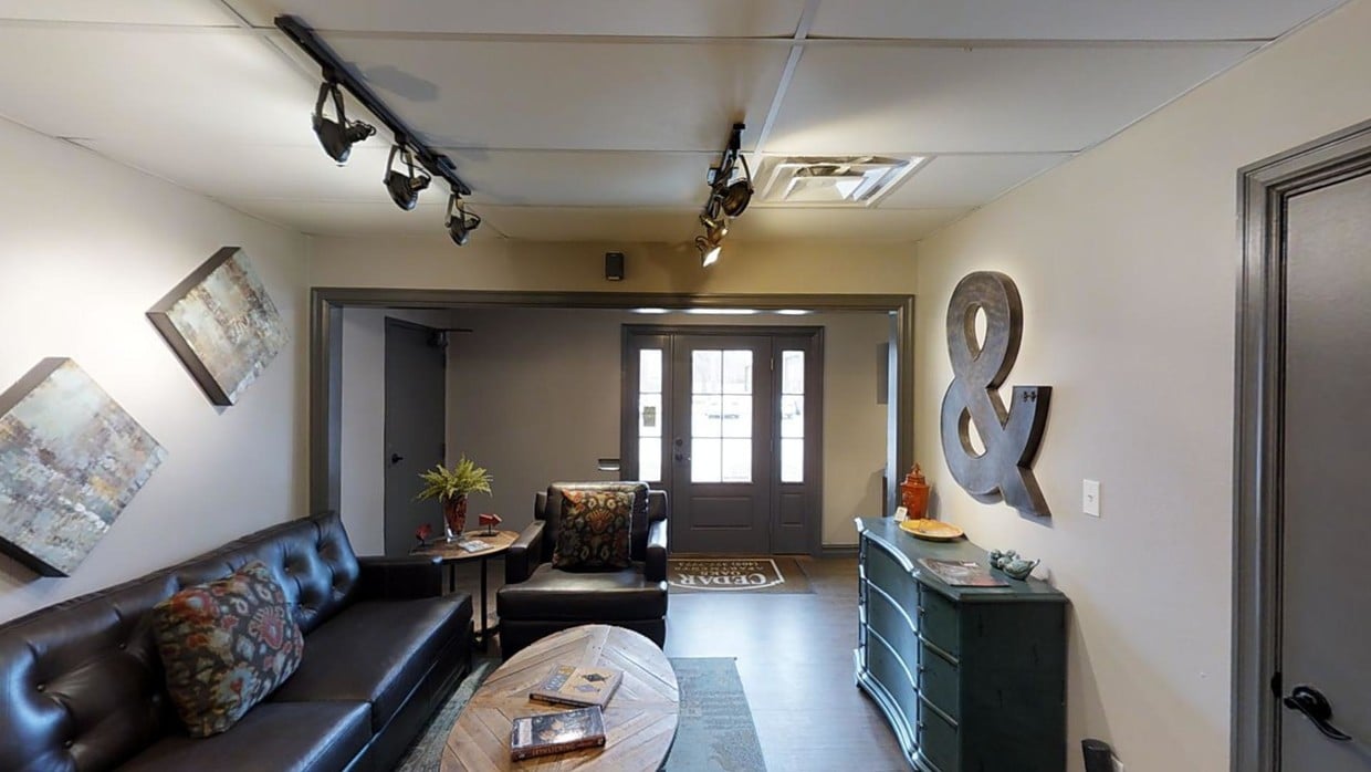 Photo - Cedar Oaks Apartments