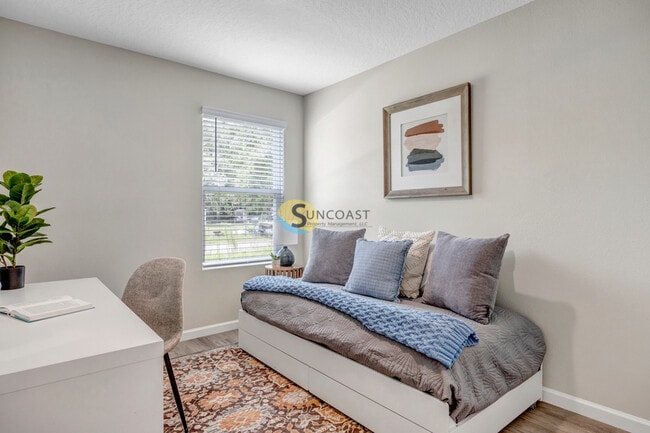 Building Photo - 6517 Breezy Oaks Wy Rental