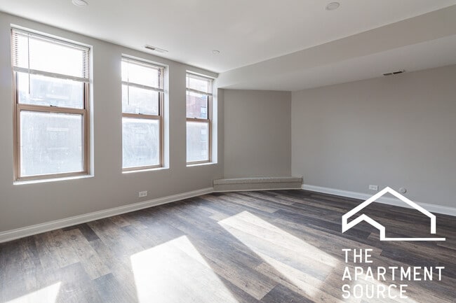 Photo - 737 W Gordon Ter Unit 303