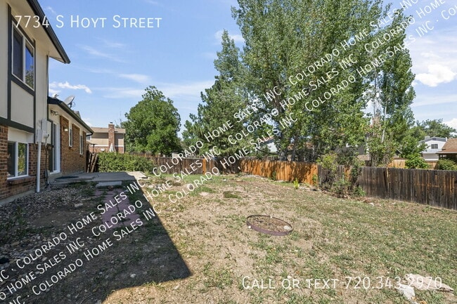 7734 S Hoyt St