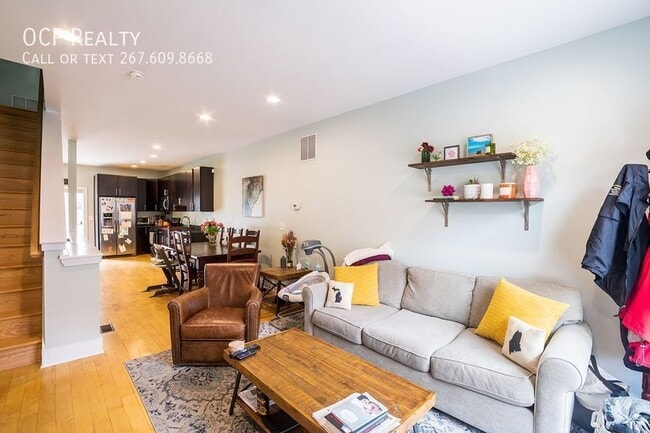 Building Photo - 2520 Kimball St