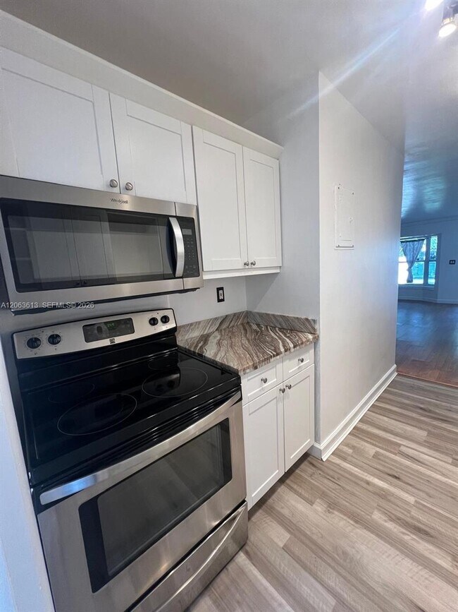 Photo - 4517 NE 21st Ave Unit 2