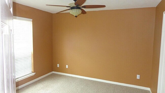 Photo - 21911 Canyonwood Park Ln
