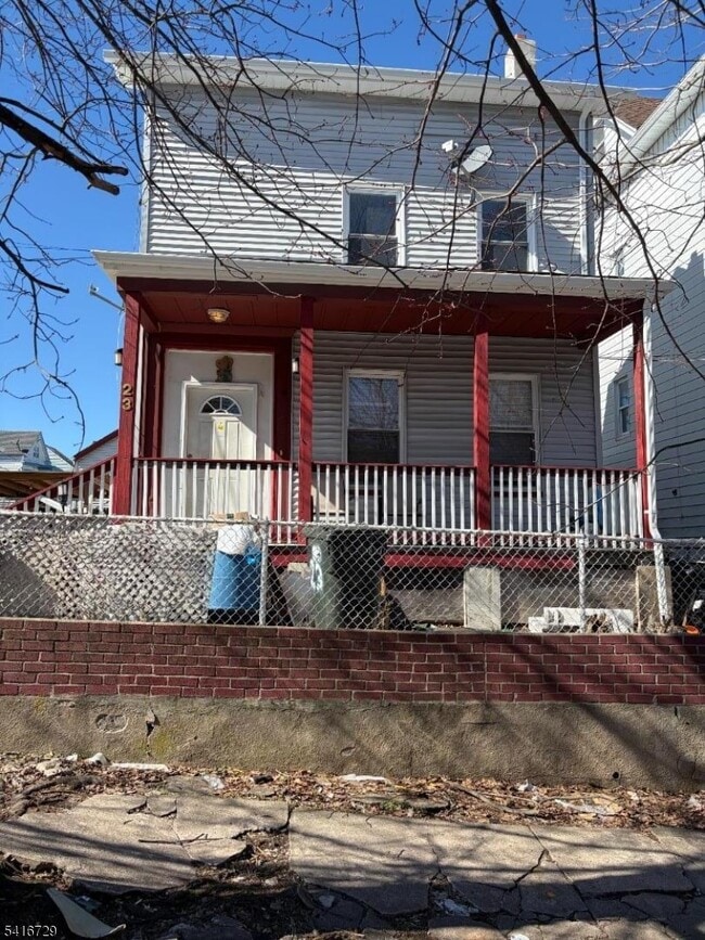 Building Photo - 23 Garrison St Unit 2