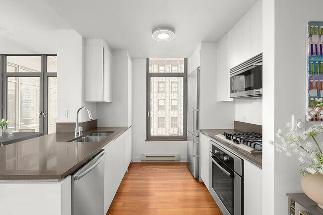 Photo - 57 Reade St Unit 23F