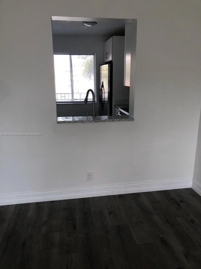 Photo - 8550 N Sherman Cir Apartment Unit 306