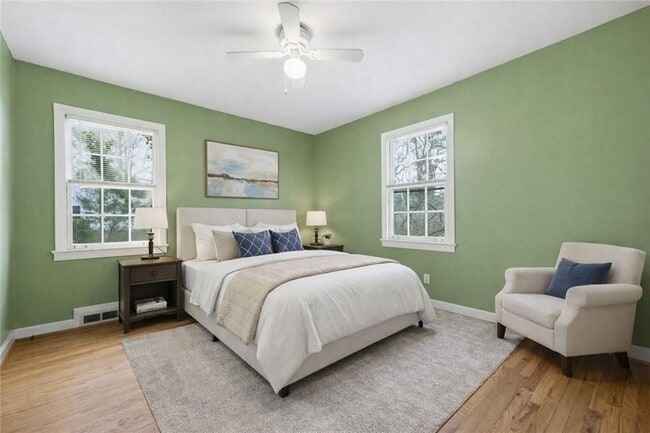 Photo - 1911 N Decatur Rd