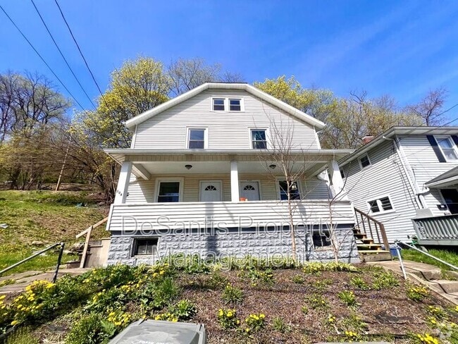 Building Photo - 506 Ninth St Rental
