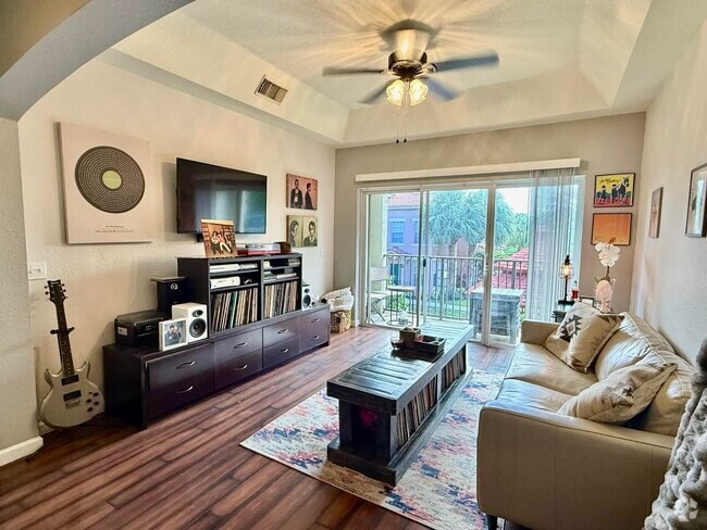 Building Photo - 1603 Belmont Pl Rental