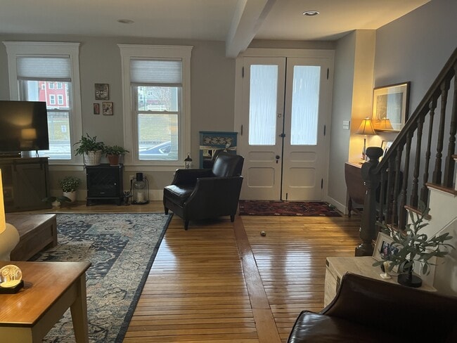Hardwood floors in LR - Open Concept - 44 N Spring St Unit Front