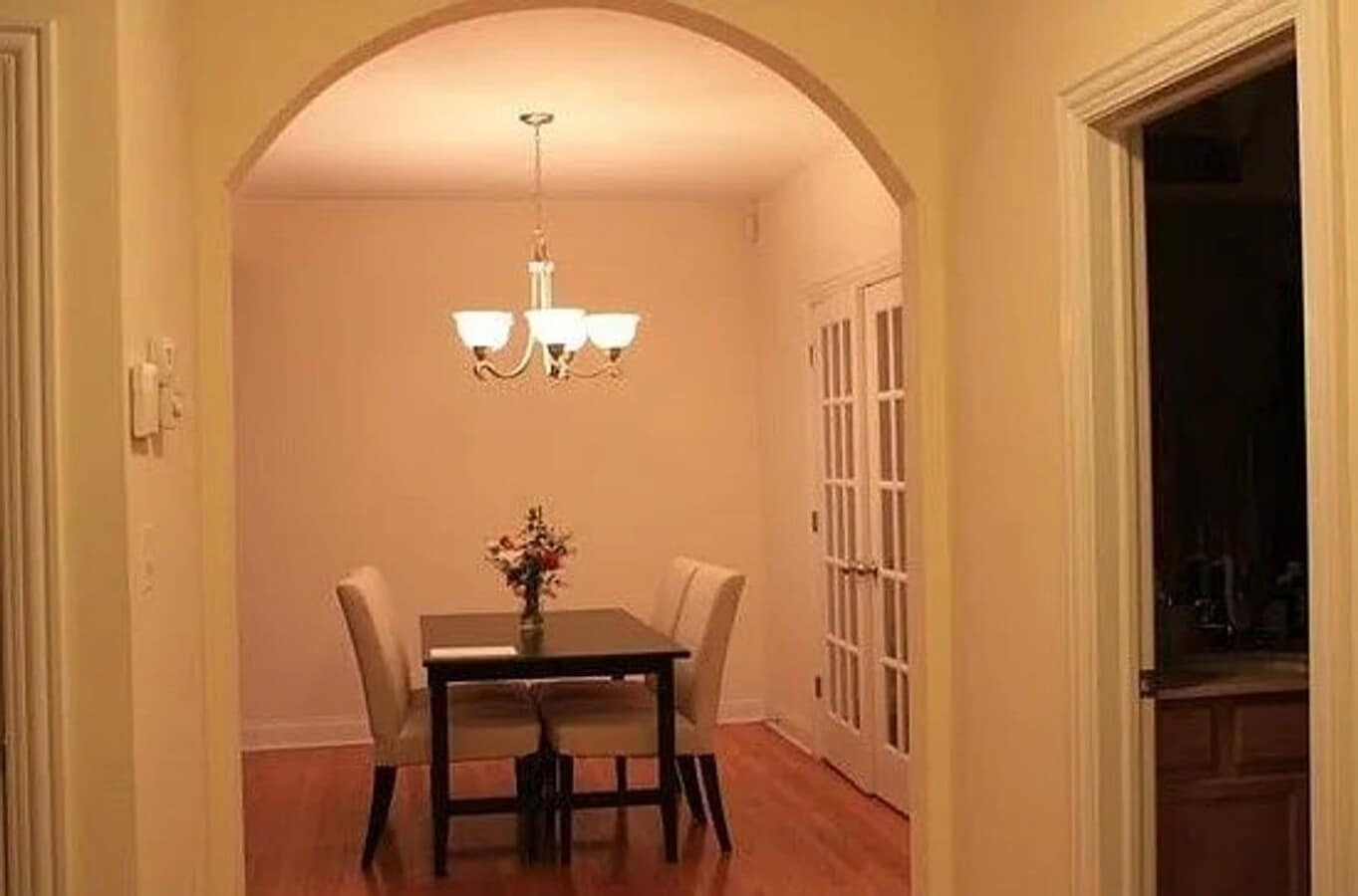 Photo - Rogers Park Gem with in-unit Laundry