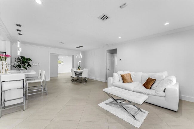 Photo - Southwest 85th Avenue, Miami, FL 33155 - 4...