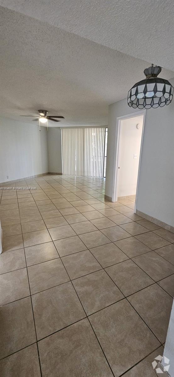 Building Photo - 10451 W Broward Blvd Unit 402 Rental