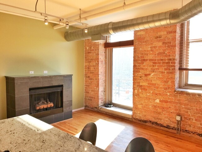 Photo - 420 S Clinton St Unit 502