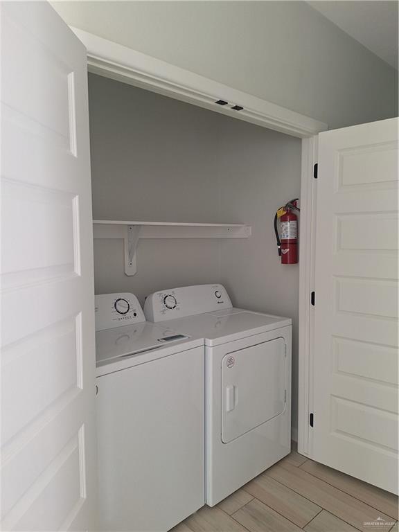 1019 N Clarence Ave Unit 2