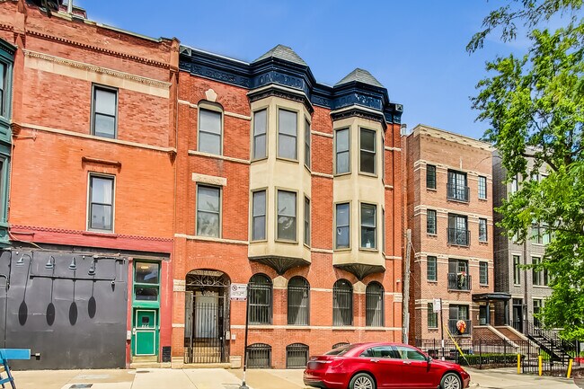 Building Photo - 864 W Aldine Ave Unit 3 Rental