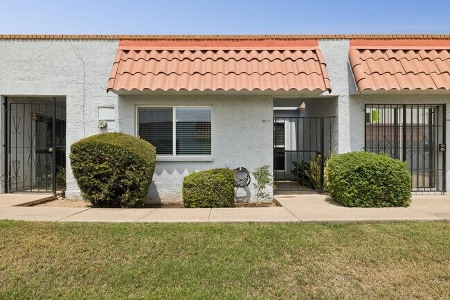 Photo - 6816 N 35th Ave