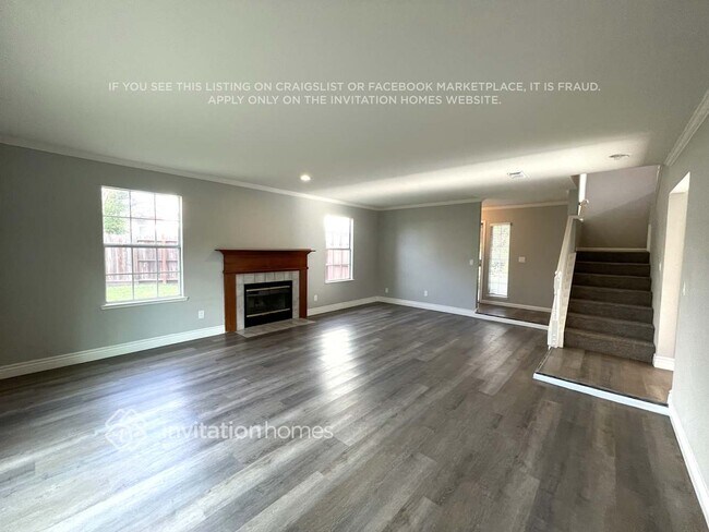 Photo - 850 Thetford Pl