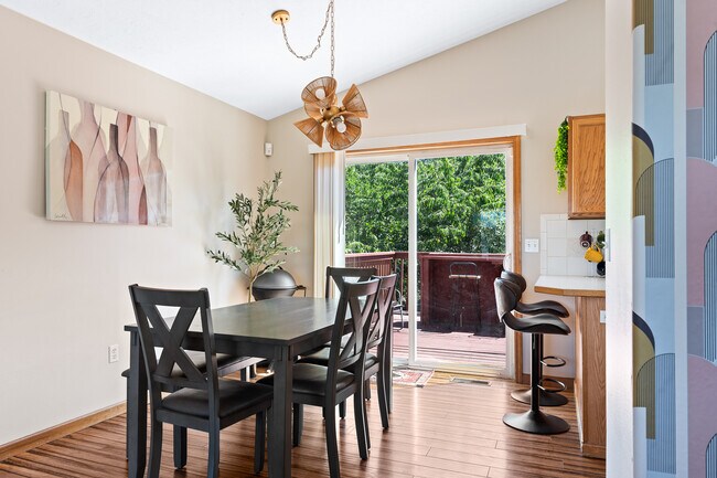 Photo - 4906 E 14th Ave