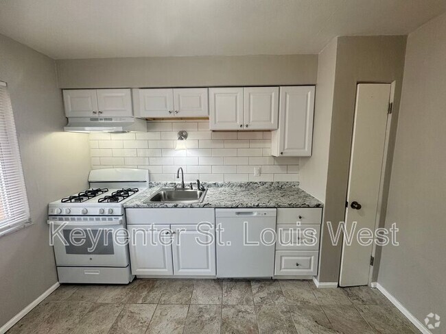Building Photo - 440 Eichelberger St Rental