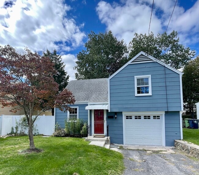 Building Photo - 167 Hollow Tree Ridge Rd Rental