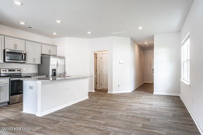 Photo - 1210 Gracie Ln