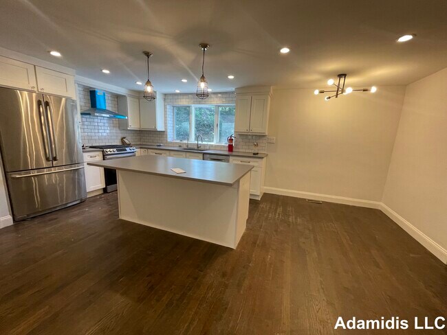 Photo - 30 Allandale St Unidad #3