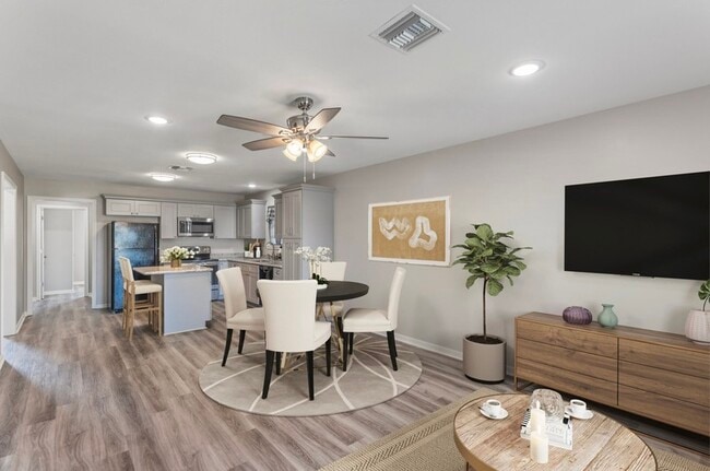 Photo - 117 Center Cir Unit 117