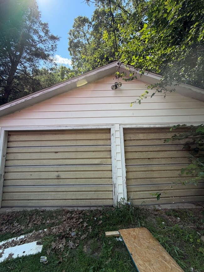 Photo - 126 9th St NW