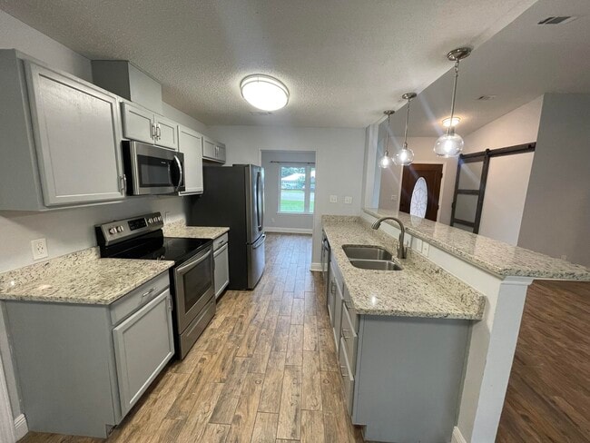 Photo - 8808 Cagle Dr