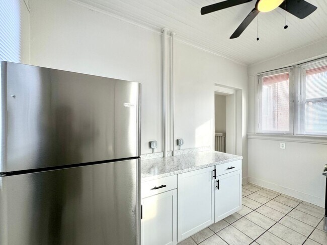 301 W McMillan St Unit 1