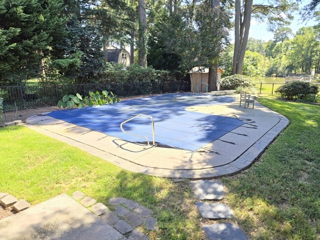 Photo - 229 S Blake Rd