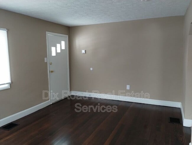 Photo - 1724 Parkamo Ave