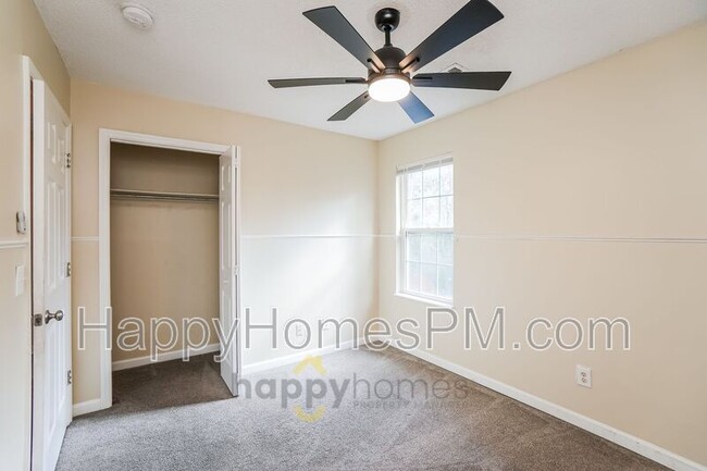 Photo - 118 Red Cypress Dr