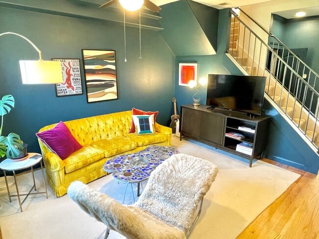 Photo - Rose City Park Corner Unit, 2-story Townhome with Hardwoods, Private Backyard, A/C