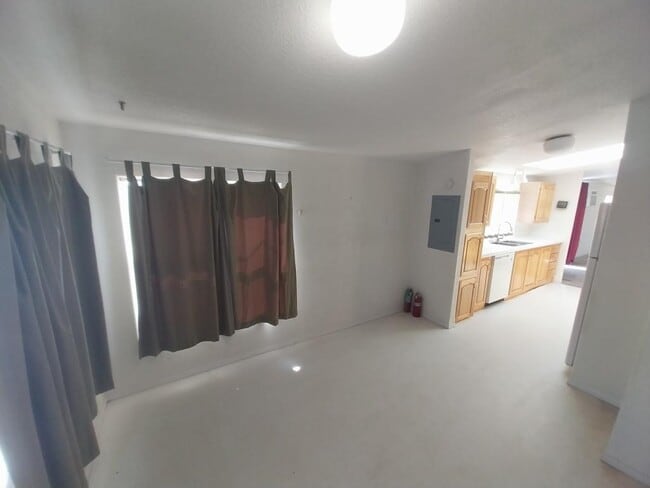 Photo - 1831 E Cornwall Rd
