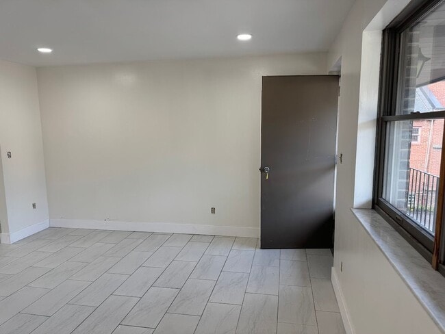 Photo - 1748 Jancey St Unidad Apt 4