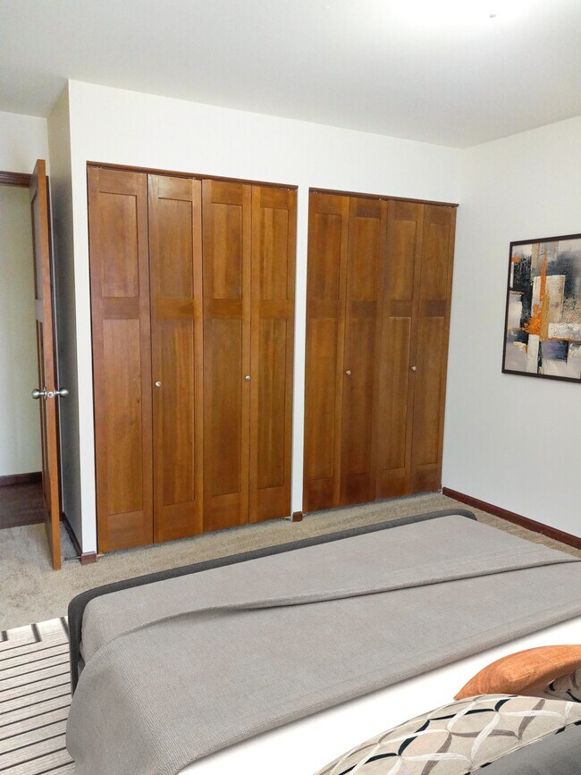 Deluxe Bedroom