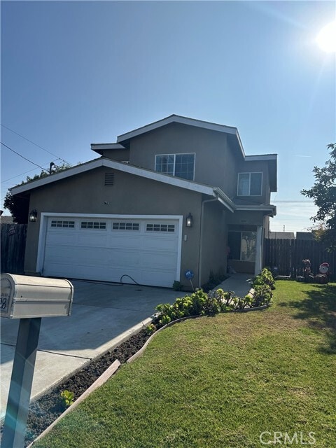 Photo - 628 E Lomita Blvd House
