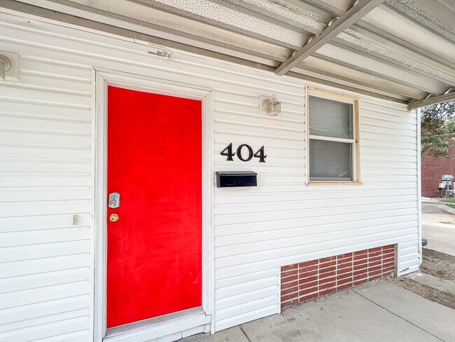 Photo - 404 S Mulberry St